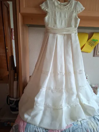 Vestido de Comunión Seda Natural Beige