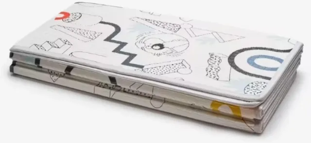 Alfombra de juegos infantil