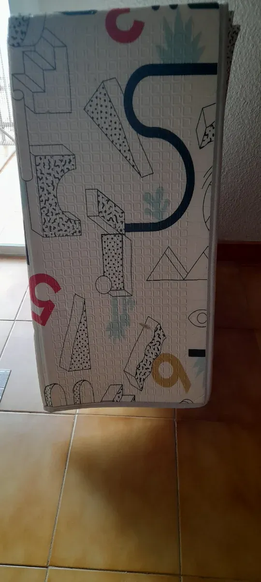 Alfombra de juegos infantil