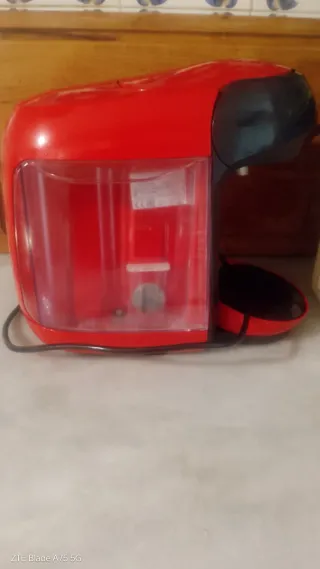 Cafetera Bosch Tassimo Roja y Negra