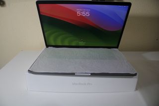 MacBook Pro 15 TouchBar/Touch ID