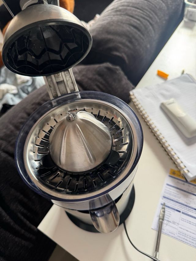 Exprimidor Eléctrico Acero Inoxidable