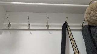 Mueble entrada banco arcón y perchero pared