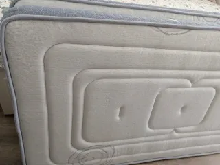 Colchones Viscoelásticos Visco 15  180€ los dos.