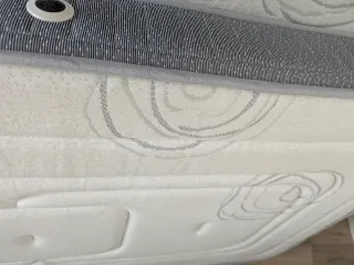 Colchones Viscoelásticos Visco 15  180€ los dos.