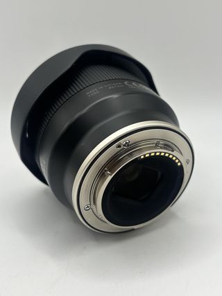 OBJETIVO TAMRON 20MM F/2.8 Di III OSD M 1:2 PARA SONY CON CAJA