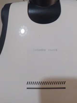 Accessorio multifunzione pavimenti e battitappeto