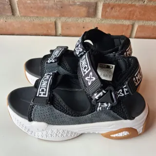 Sandalias Munich Mujer Negras y Blancas