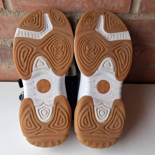 Sandalias Munich Mujer Negras y Blancas