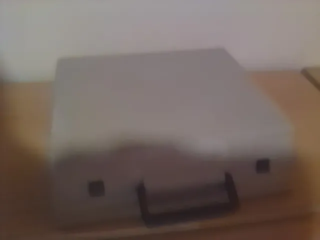 Máquina de escribir AEG Olympia Traveller