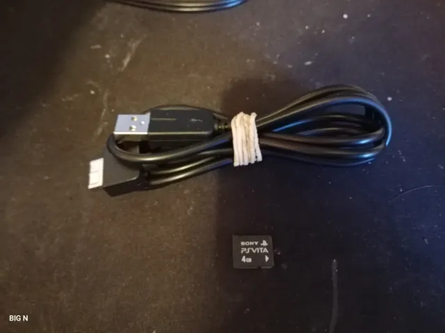 Sony PS Vita OLED Negra con cable de carga y 4gb