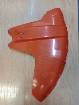 Protector desbrozadora Stihl naranja