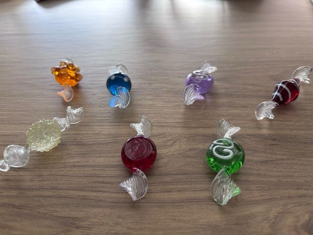 Caramelos de cristal decorativos