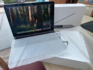 MacBook Pro 13 Touch Bar y Touch ID