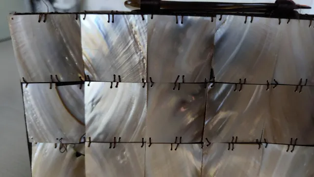 Borsa da festa madreperla beige/multicolore