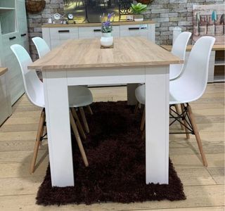 Mesa madera y blanco