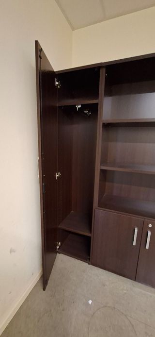 Mueble de oficina modular madera