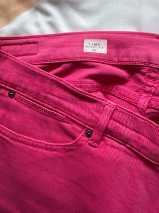 Pantalones vaqueros mujer Tommy Hilfiger rosas.
