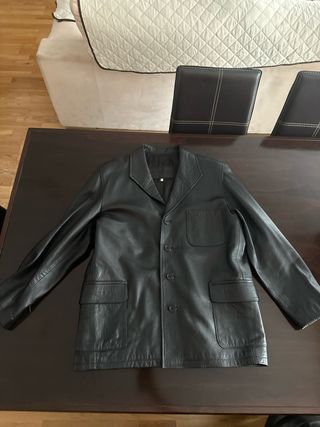 Chaqueta de Cuero Negra