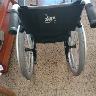 Vendo dos sillas de ruedas