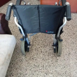 Vendo dos sillas de ruedas