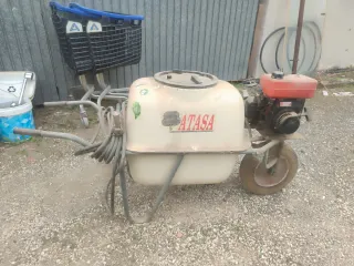 Fumigadora ATASA con motor