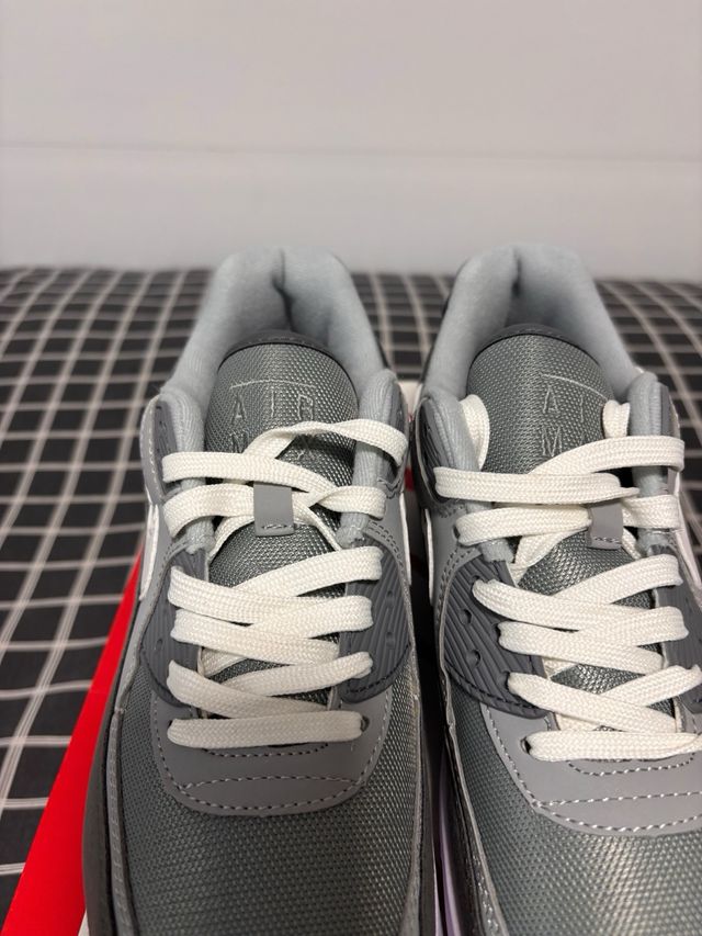 Nike Air Max 90 Gris y Blanco