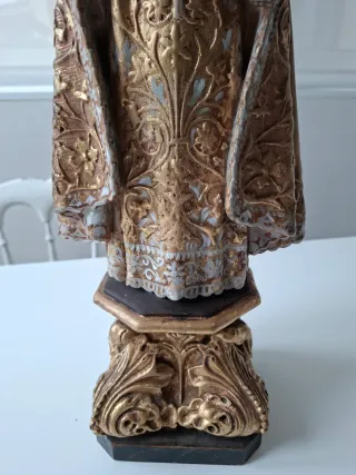 Niño Jesús de Praga antiguo