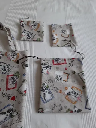 Lote Bolsos Tote y Neceser Perritos