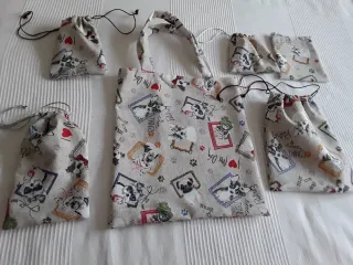 Lote Bolsos Tote y Neceser Perritos