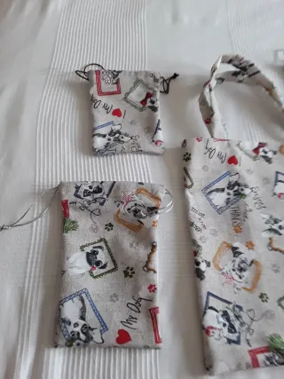 Lote Bolsos Tote y Neceser Perritos