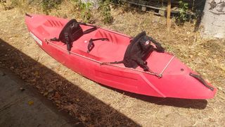Kayak Rígido Rojo 4m con Remos y respaldos