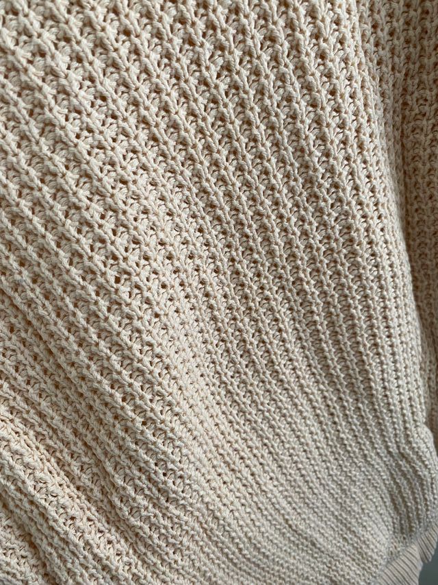 Jersey trenzado beige/blanco roto