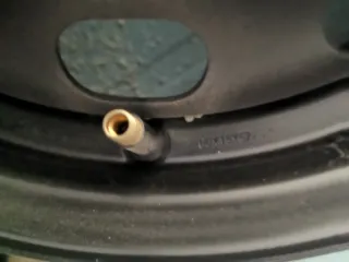 4 Llantas acero y tapacubos 15" originales Ford Fo