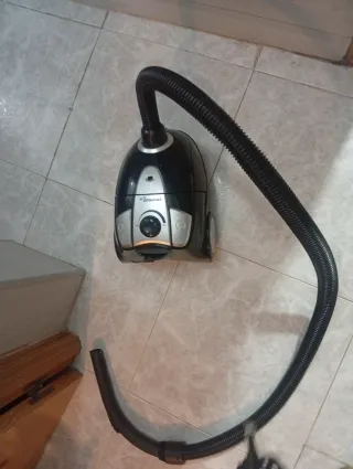 Aspiradora Gamma Negra