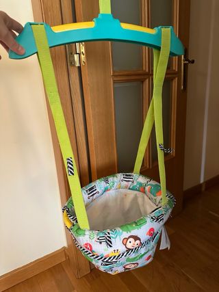 Columpio de puerta Bright Starts