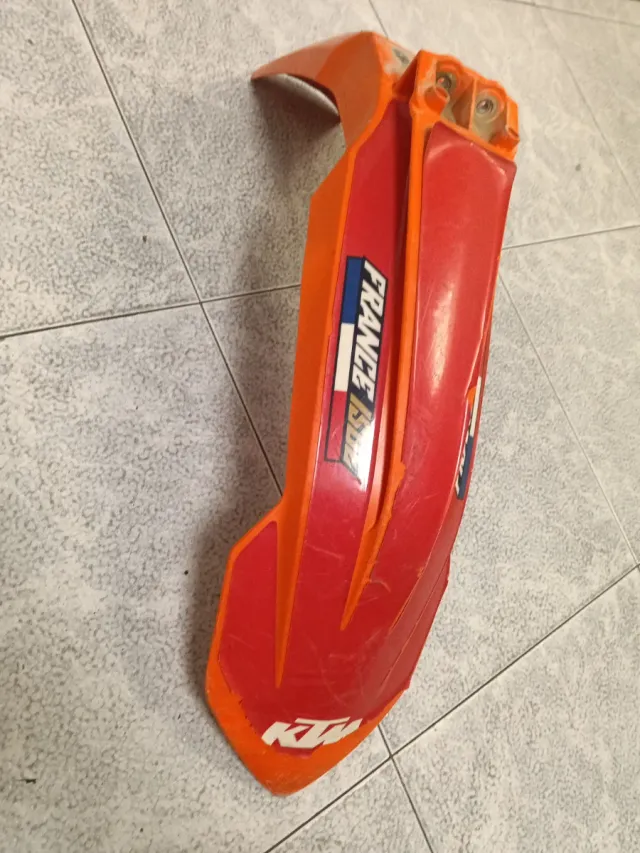Guardabarros delantero KTM naranja