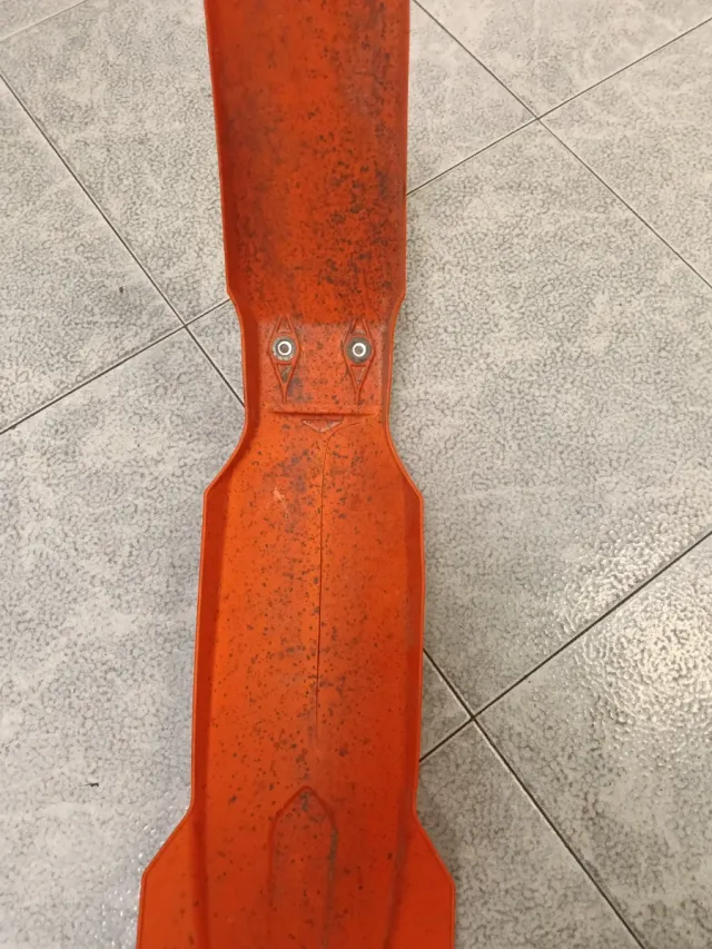 Guardabarros delantero KTM naranja