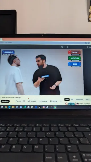 Portátil Lenovo Negro