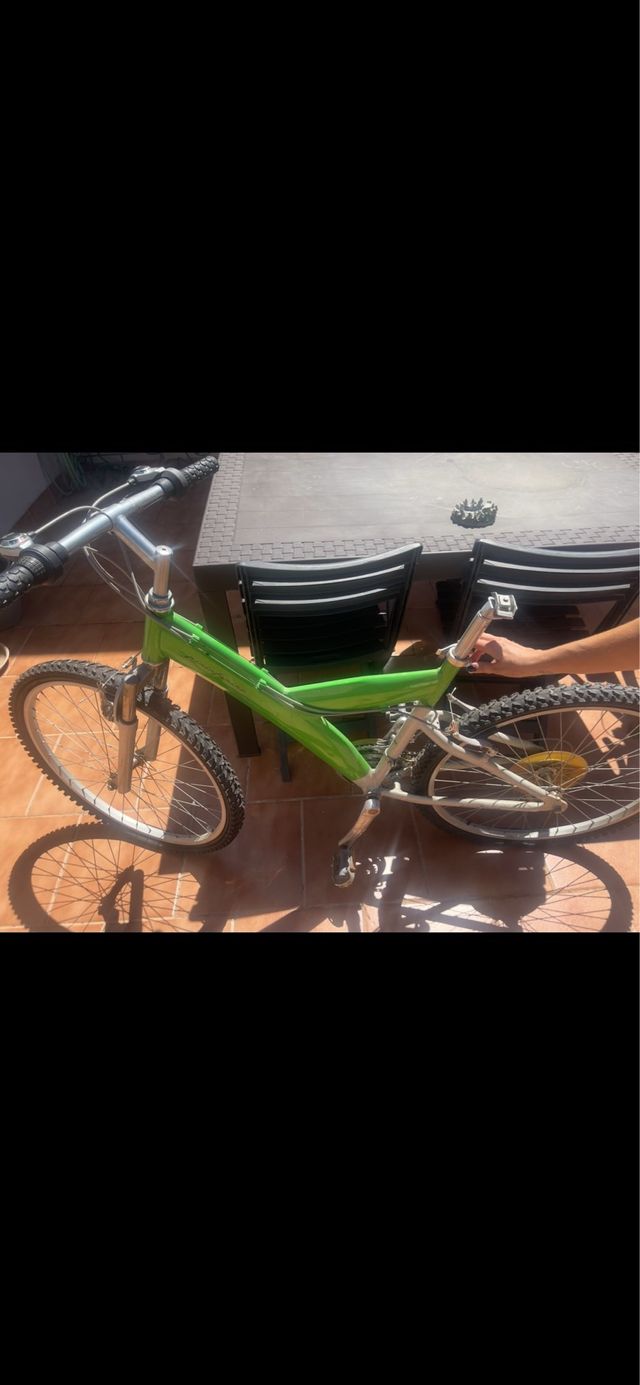 Bicicletas para reparar