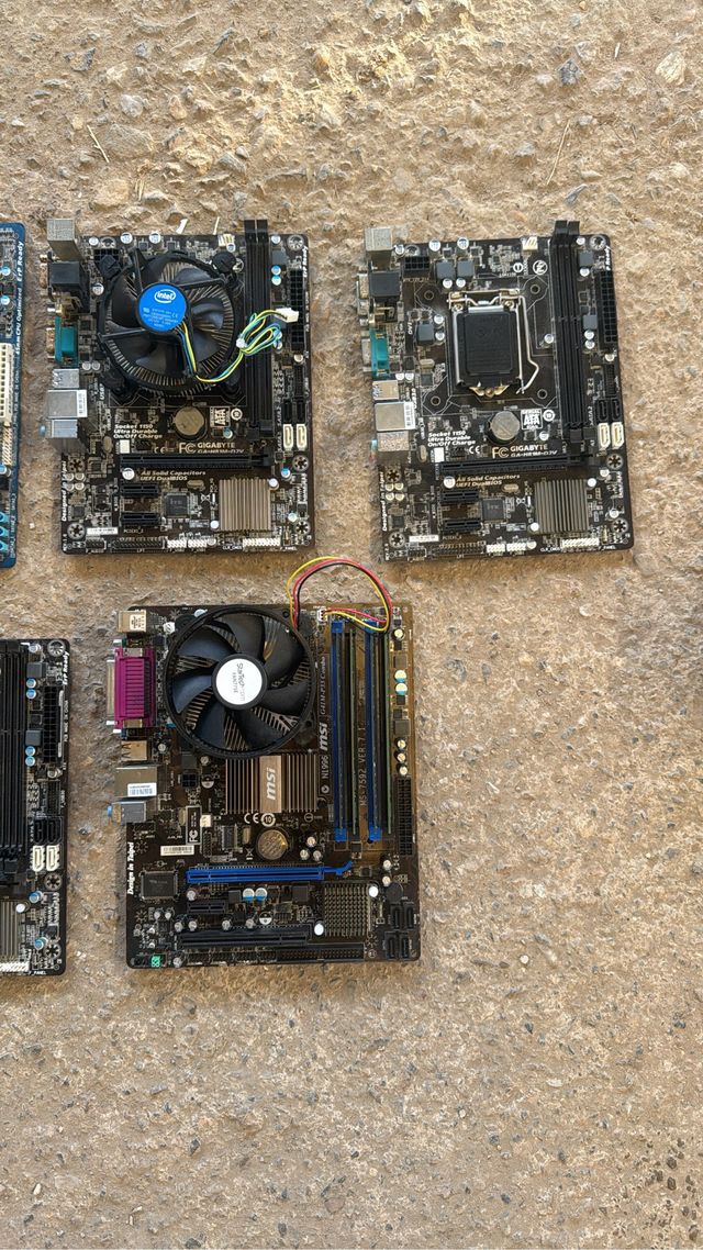 7 Placas Base ASRock y Gigabyte