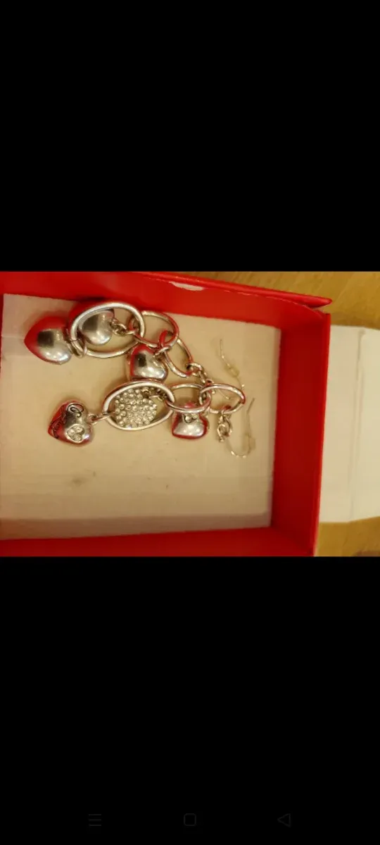 Pendientes Guess Largos Plata Corazones