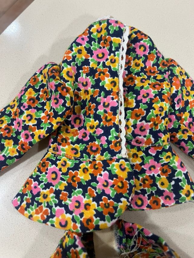 Traje Nancy Flores Chaqueta y Falda