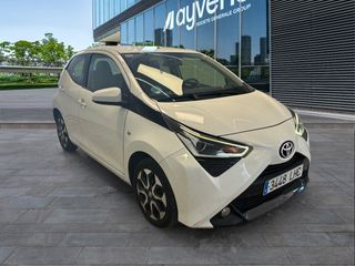 Toyota Aygo 1.0 70 x-play 53 kW (72 CV)