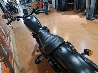 Harley Davidson Sportster Iron 883