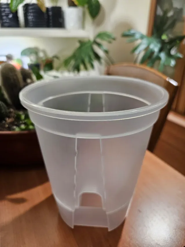 Maceta autorriego transparente 18cm