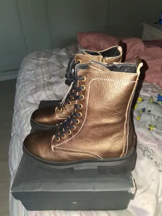 Stivali Tommy Hilfiger donna oro