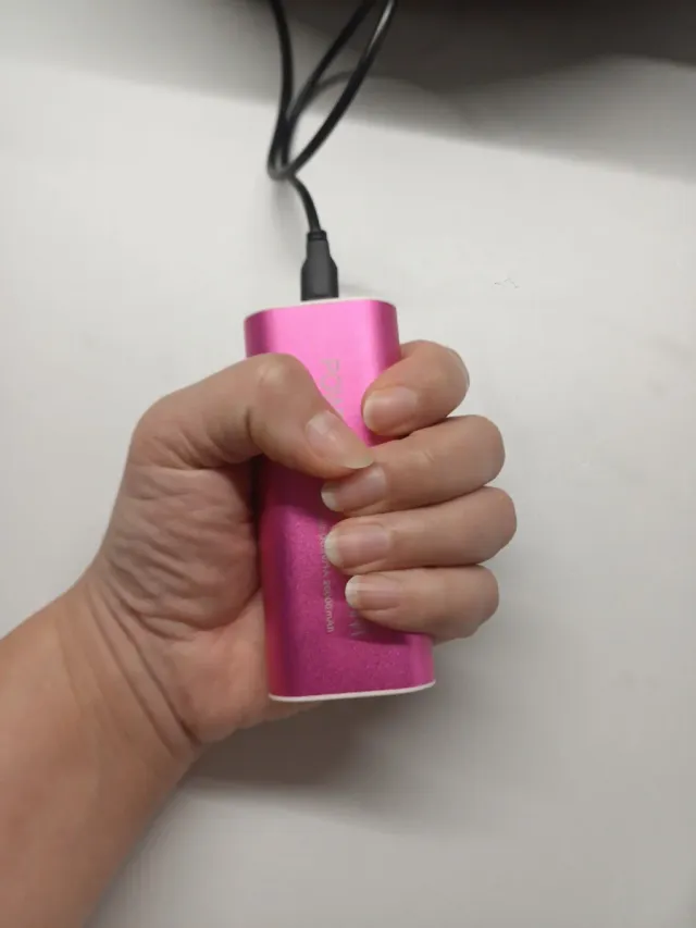 Power Bank Fuxia 20000mAh con cavo