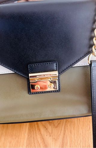 Bolso Michael Kors Negro y Verde Militar original