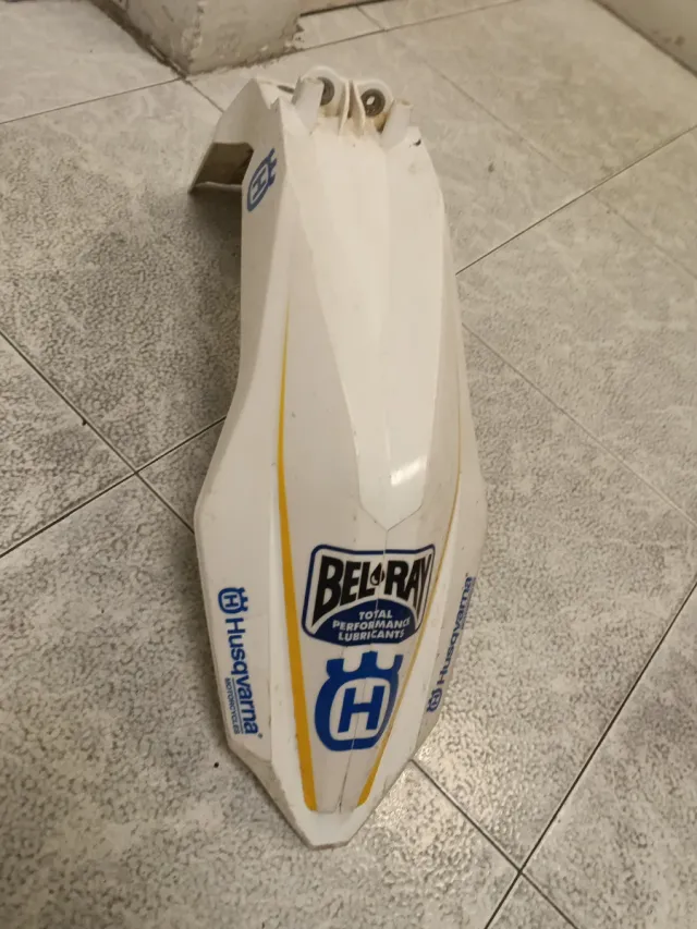 Guardabarros delantero Husqvarna Bel-Ray